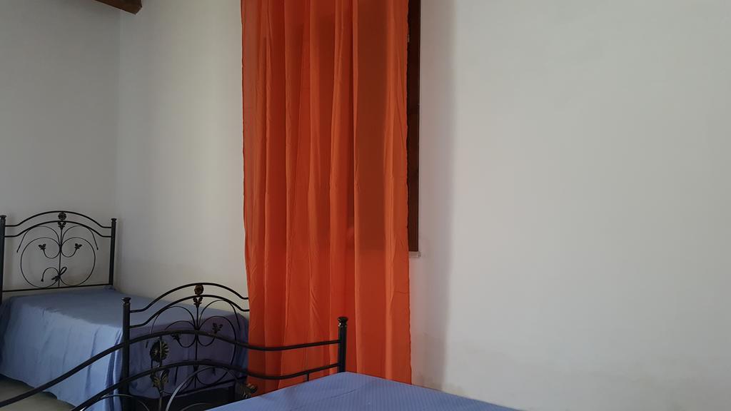 Agriturismo Gessi Calatafimi Eksteriør billede