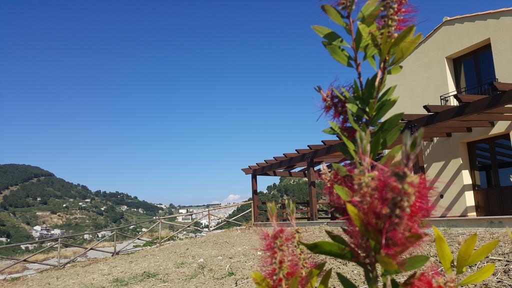 Agriturismo Gessi Calatafimi Eksteriør billede