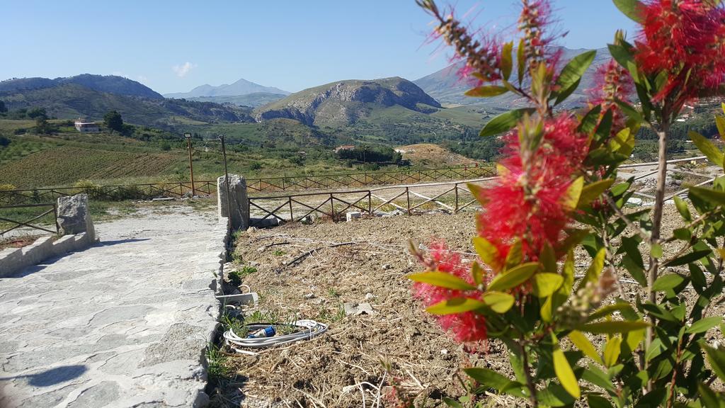 Agriturismo Gessi Calatafimi Eksteriør billede
