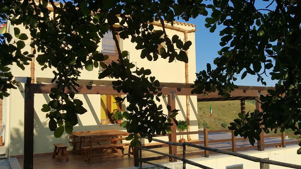 Agriturismo Gessi Calatafimi Eksteriør billede