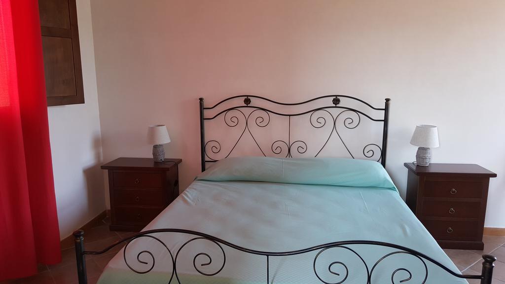 Agriturismo Gessi Calatafimi Eksteriør billede
