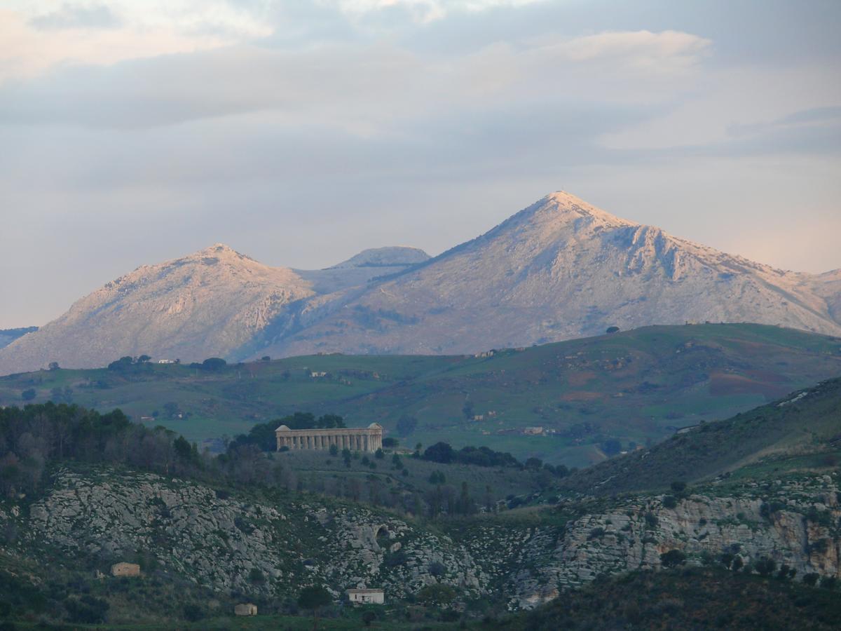 Agriturismo Gessi Calatafimi Eksteriør billede